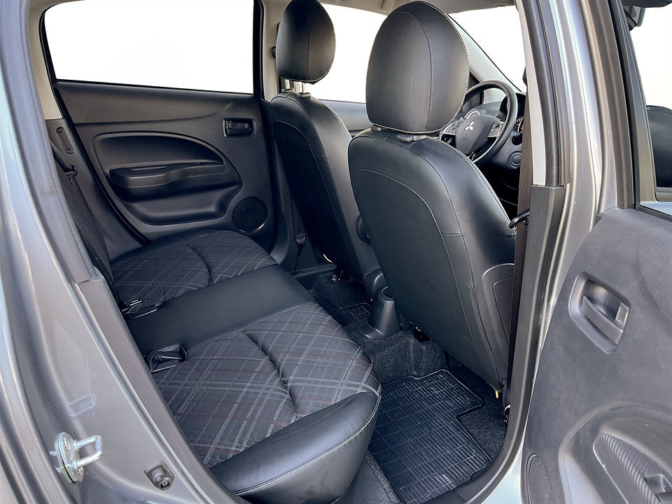 Bild på Mitsubishi Space Star Space Star 1.2 MIVEC INVECS-III 71hk Aut B-KAMERA