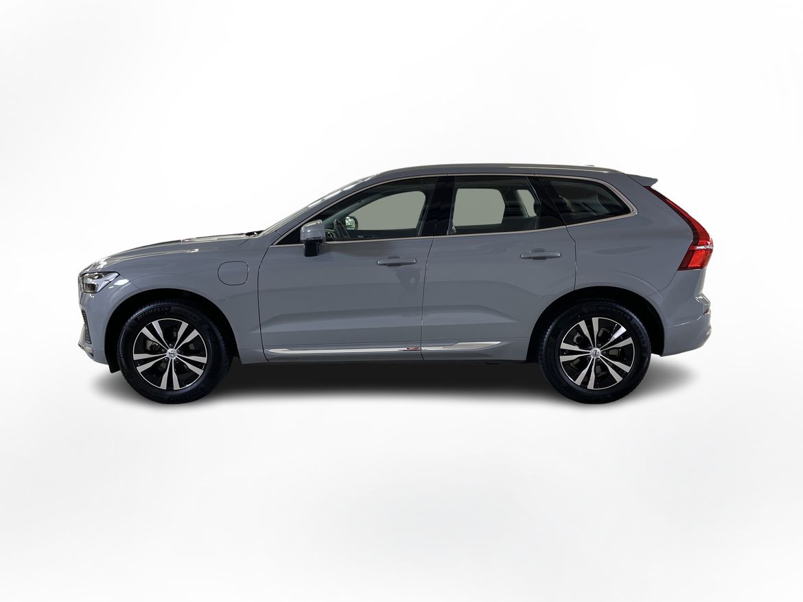 Volvo XC60 T6 Core Special Edition 2025, bild 2/10
