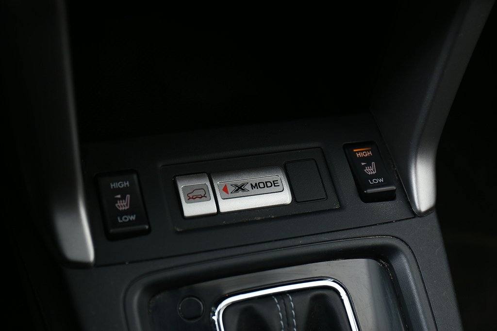 Subaru Forester 2,0D XS 147hk AWD Aut Kamera X-Mode 1brukare 2015