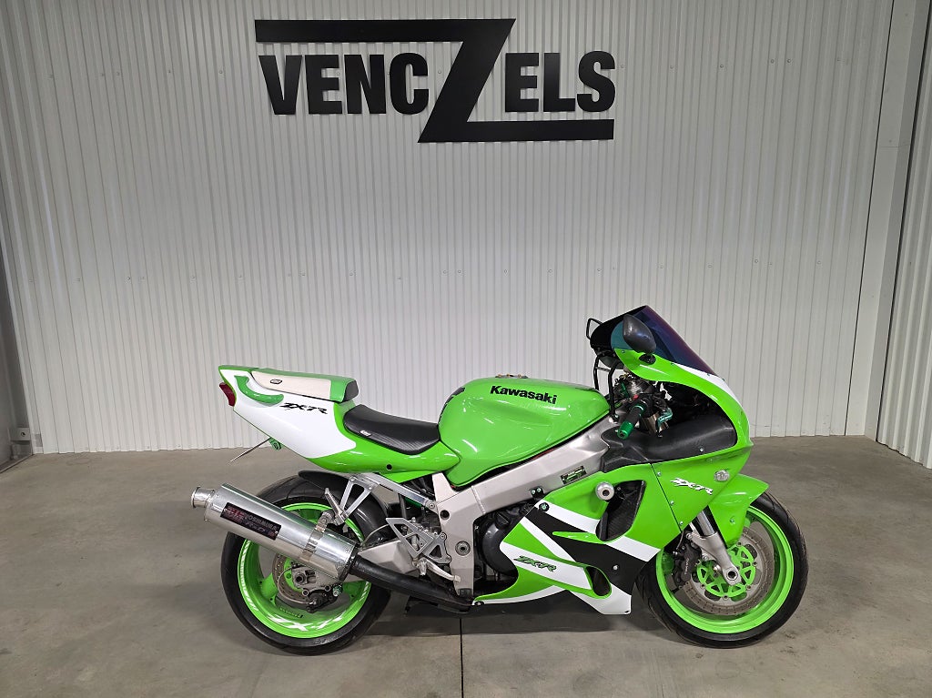 Kawasaki ZX 750