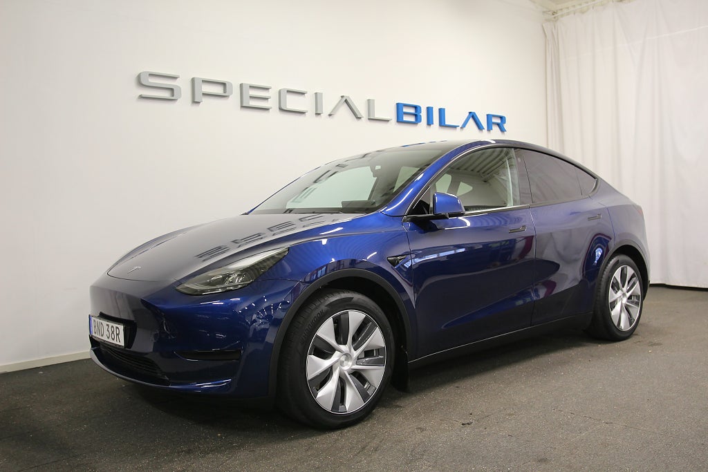 Tesla Model Y Standard Range RWD Autopilot Leasbar 299hk 