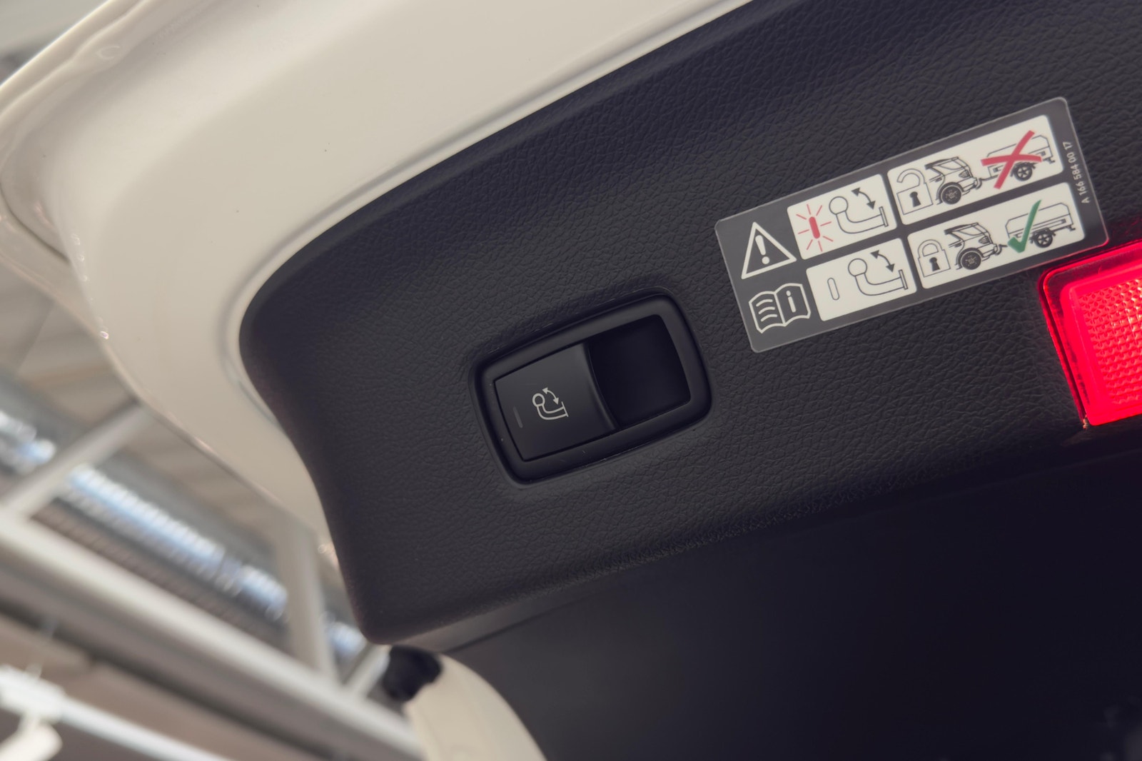 Mercedes-Benz GLE 350 d 4MATIC Coupé AMG Line|Pano|Drag|H/K 2019 - miniatyr 28