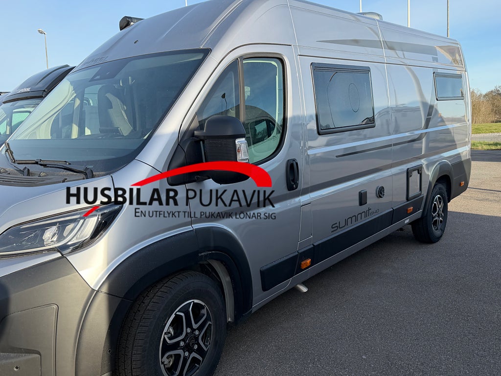 Pössl Summit 640 Lätt beg   Fullutr. 180 hk Automat 