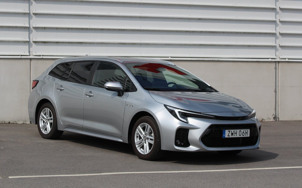 Suzuki Swace Hybrid e-CVT Inclusive AUT DEMO