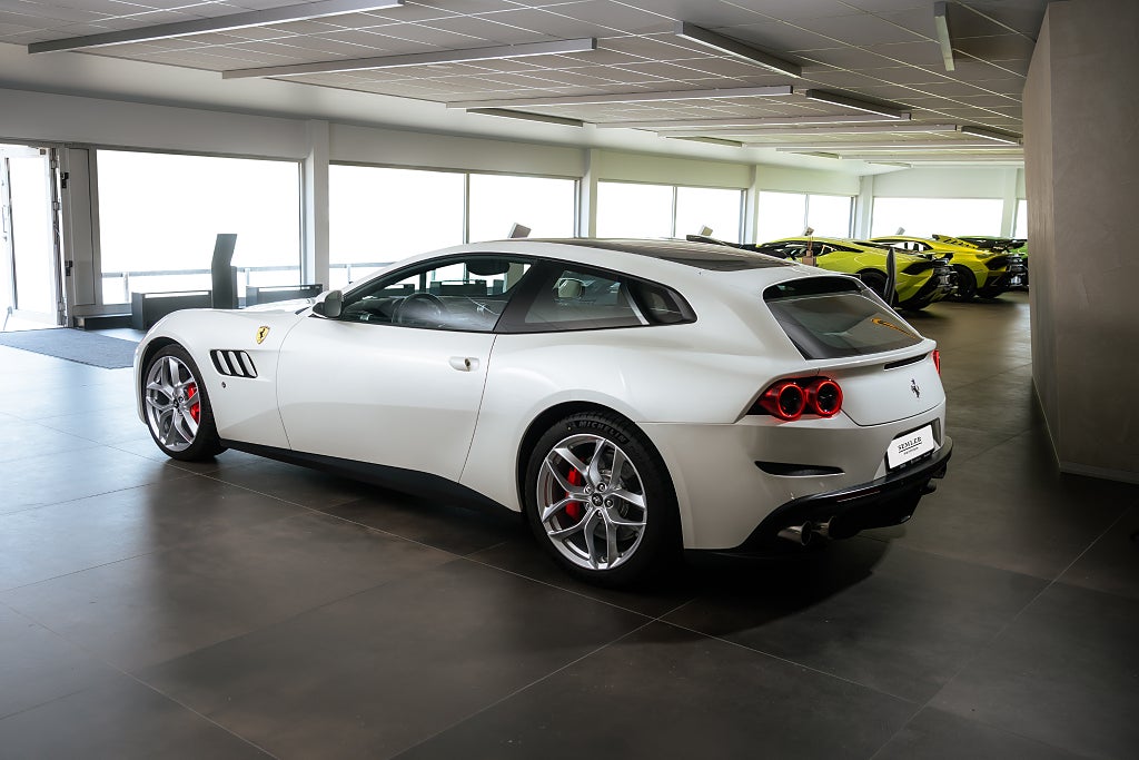 Gallery image 2 of 14