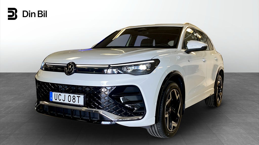 Volkswagen Tiguan R-line 2.0 TDI 4M DSG | Panorama | Läderklädsel |