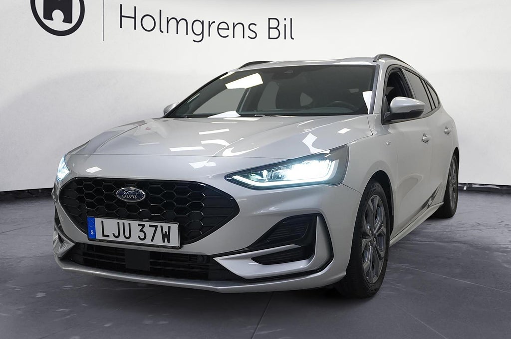 Ford Focus ST-Line X Aut Kombi 1.0 125 hk | Ränta 1,99%