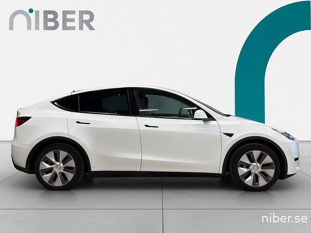 Tesla Model Y Stnd Range, Autopilot, Dragkrok, Pano, Läder, MOMS