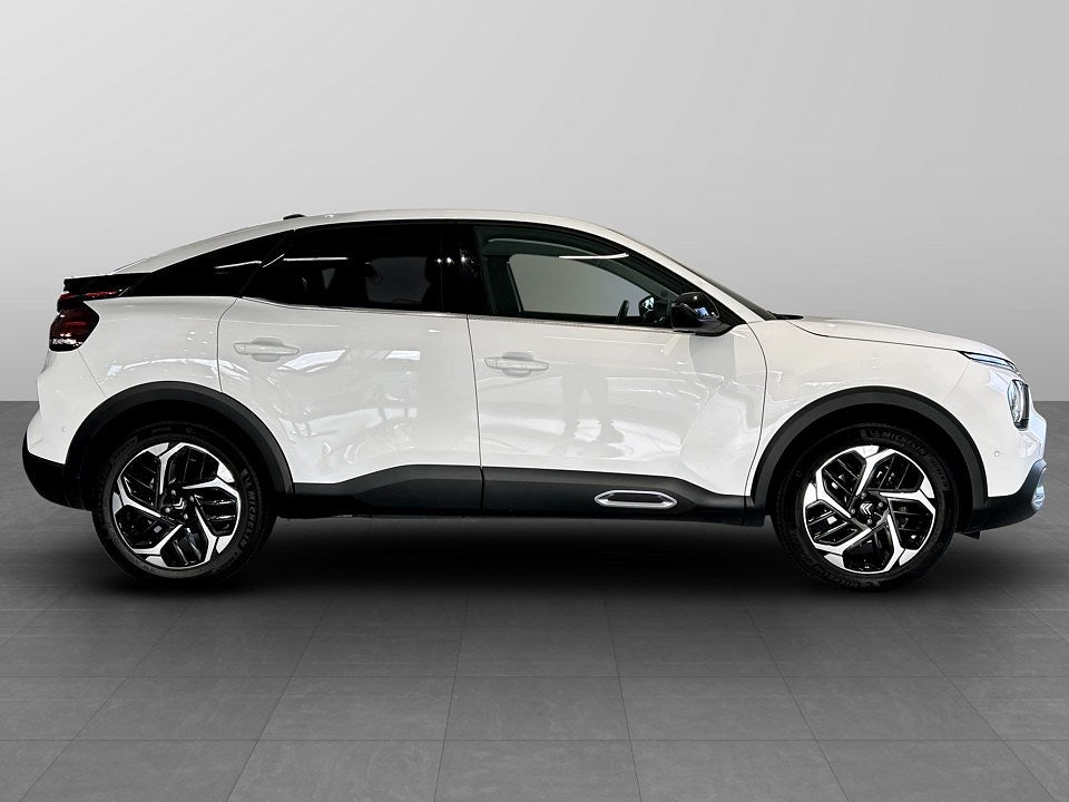 Bild på Citroën C4 Shine 1.2 PT 130hk Aut - 360-KAMERA, CARPLAY