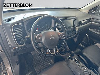 SUV Mitsubishi Outlander 8 av 18