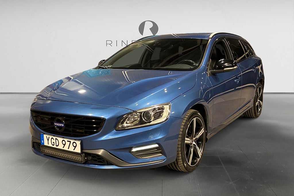 Volvo V60 D5 Plug-in Hybrid 231 HK AUT AWD R-DESIGN DRAG NAVI 18"