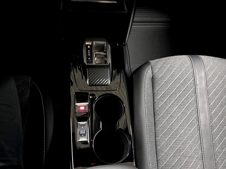 Bild på Peugeot 2008 Allure 1.2 PT 130hk Aut B-KAMERA CARPLAY