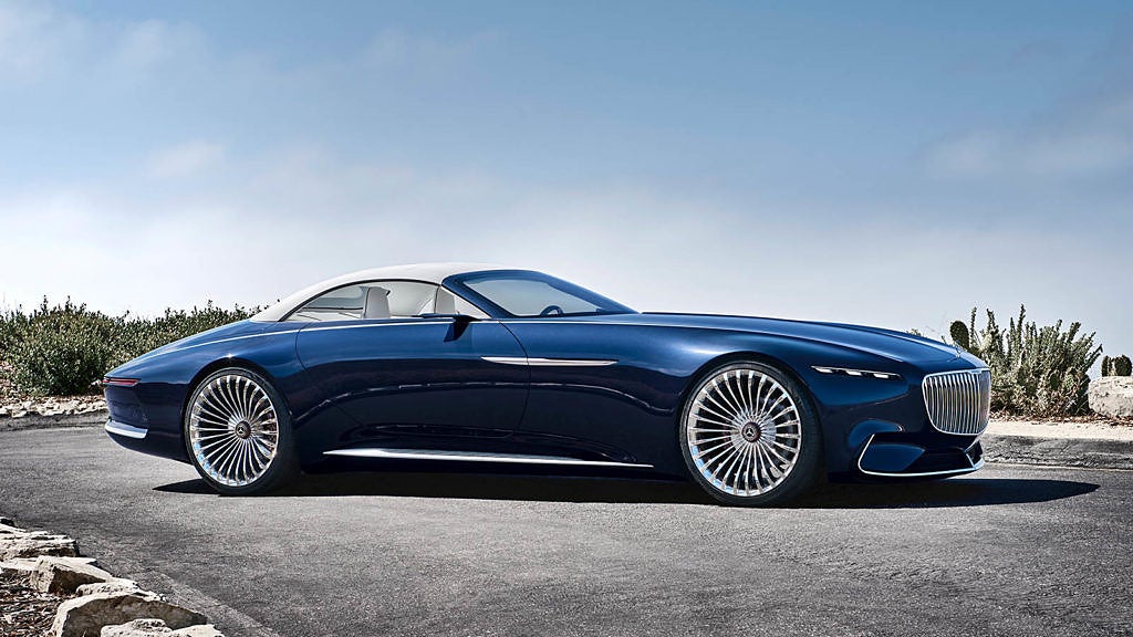 Avtalet med Mercedes ska ge honom nya bilar på löpande band.