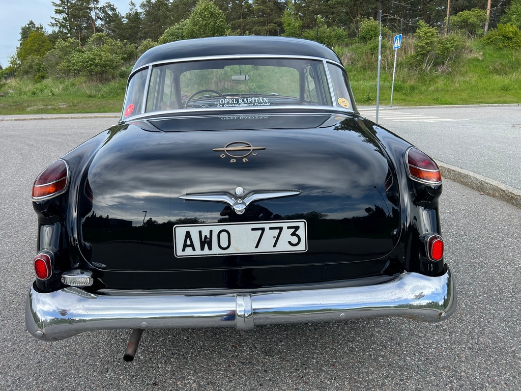 Opel Kapitan 4-dörrars Sedan 2.5 1954, photo 4/36