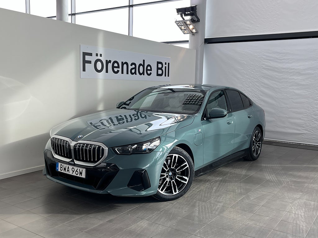 BMW 530e xDrive Sedan M Sport Drag H/K Rattvärme Dragkrok 
