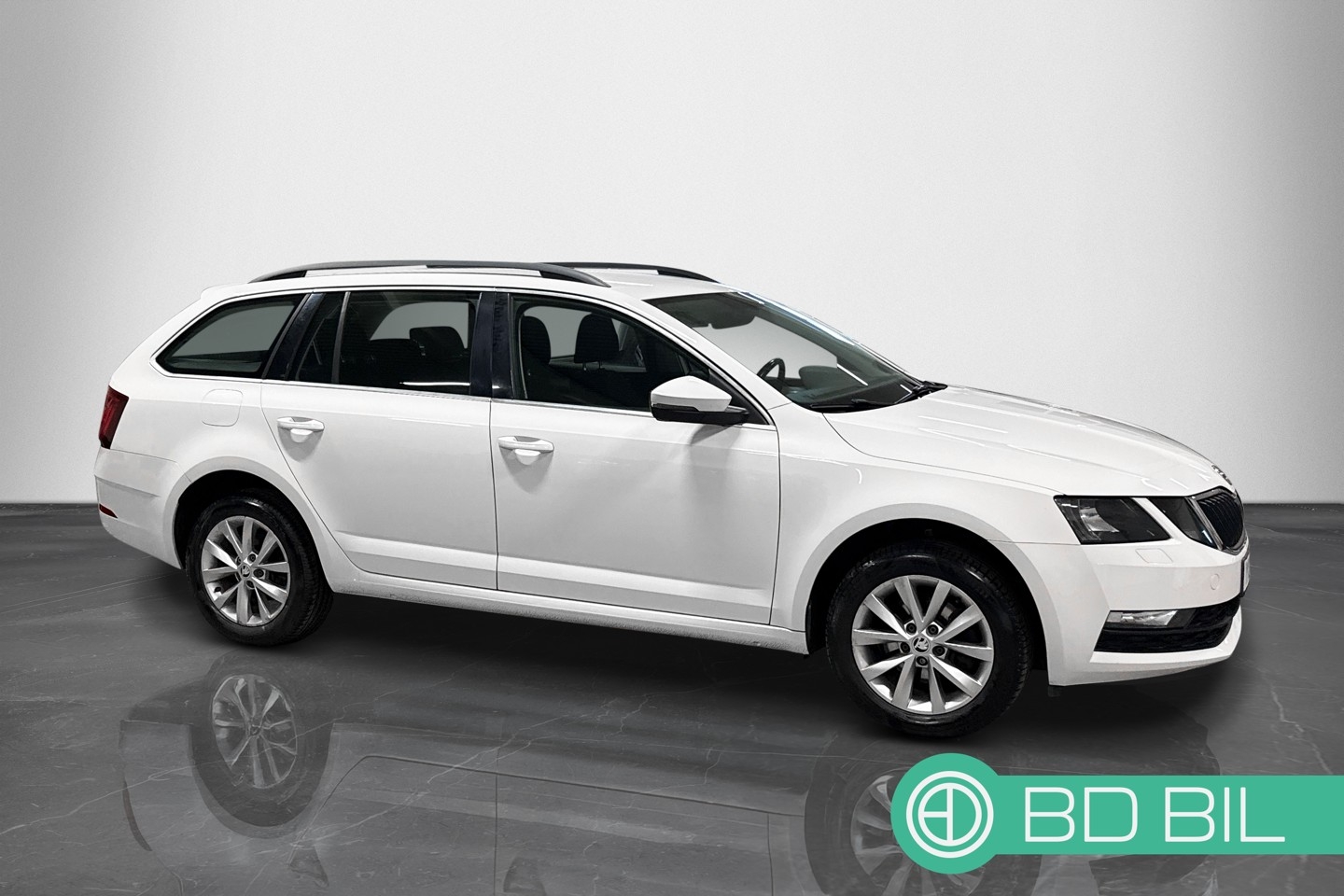 Skoda Octavia 2019, bild 6/73