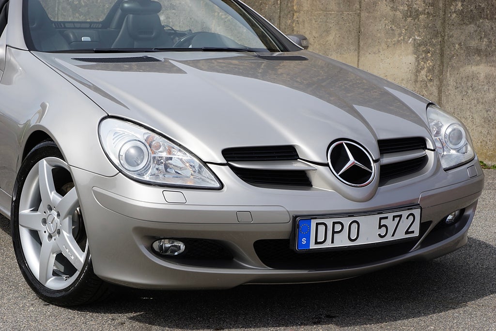 Mercedes-Benz SLK 280 7G-Tronic Cabriolet|Låga Mil|3-Brukare|18” AMG|