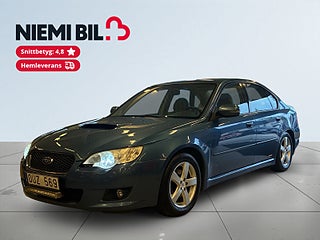 Subaru Legacy 2.0 4WD/Drag/S&V-Däck/Panoramatak/MoK/Kamkedja – bild 1