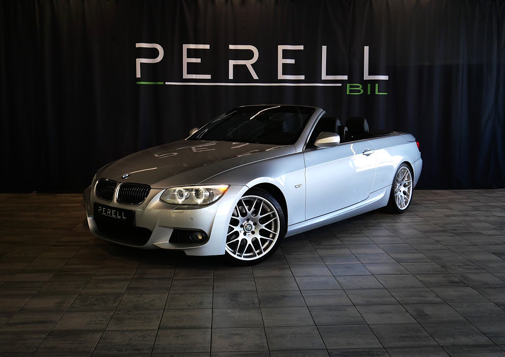 BMW 325I Convertible M-Sport 218hk /Svensksåld/18"