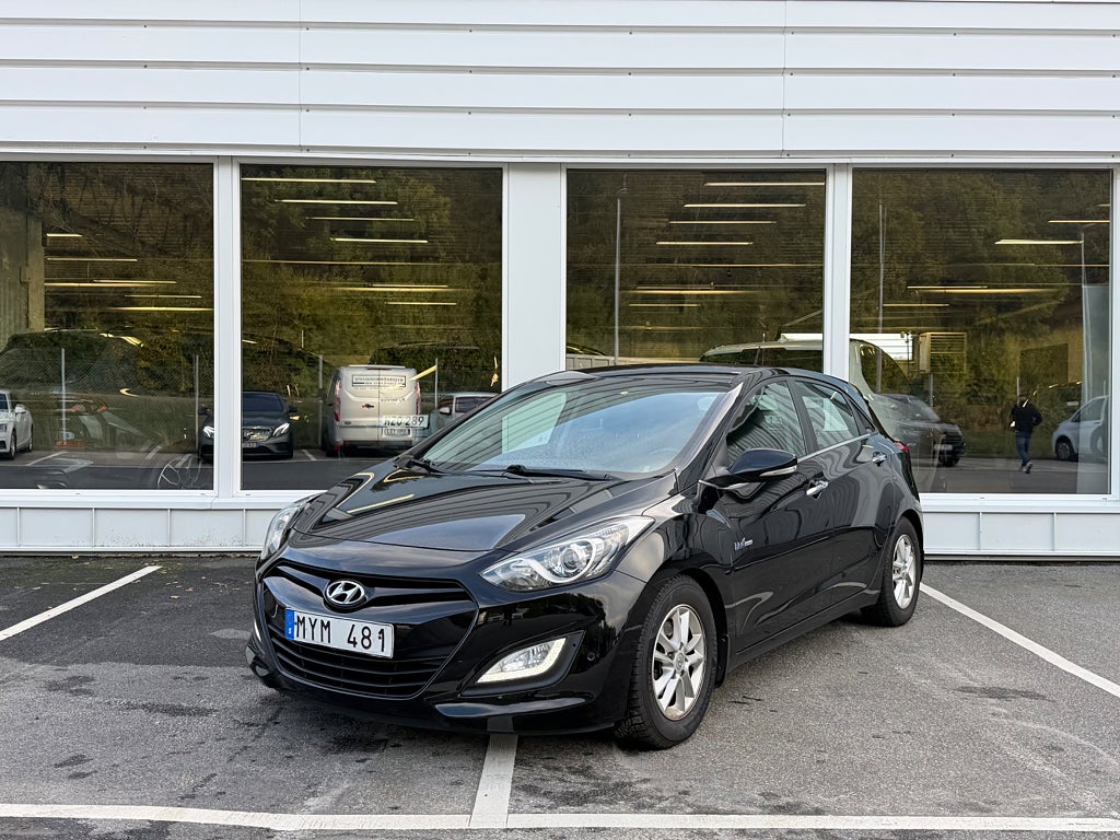Hyundai i30 5-dörrar 1.6 GDI 135hk B-kamera/PDC/Bluetooth