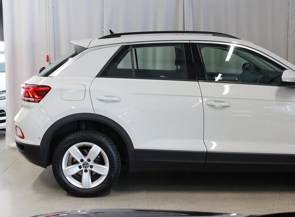 Volkswagen T-Roc 1.5 TSI 150HK, S&V-hjul, 3.99% Ränta