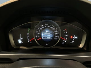 Volvo V60 T3 Geartronic Rattvärme Drag Pvärm Psens GPS SoV – bild 15