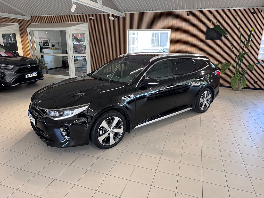 Kia Optima SW 1.7 CRDi GT-Line / DCT-7 / Drag