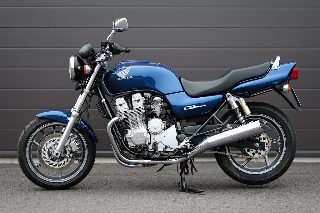 Honda CB750 RC42