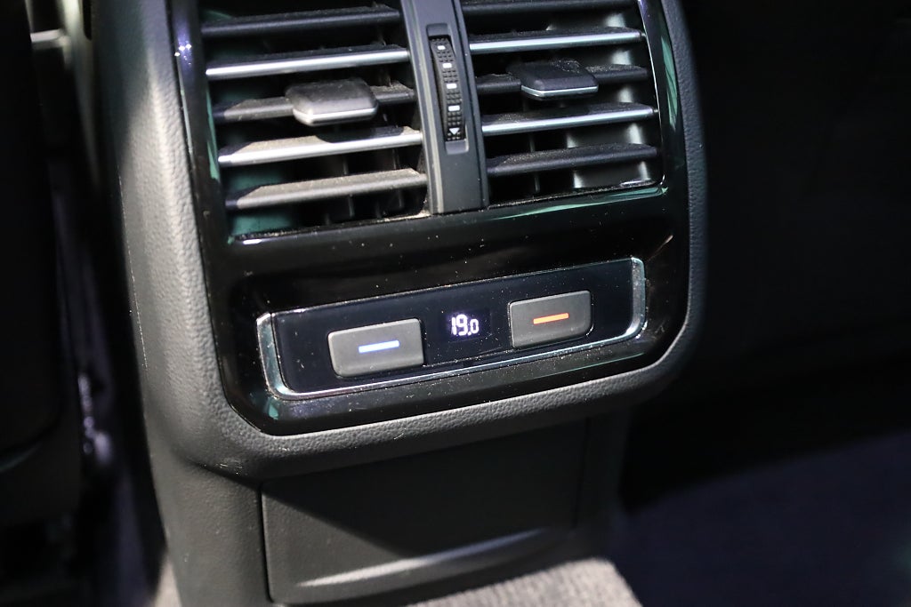 Volkswagen Passat Alltrack 2.0 TDI 240HK 4M Alltrack Cockpit Drag Navi Kamera