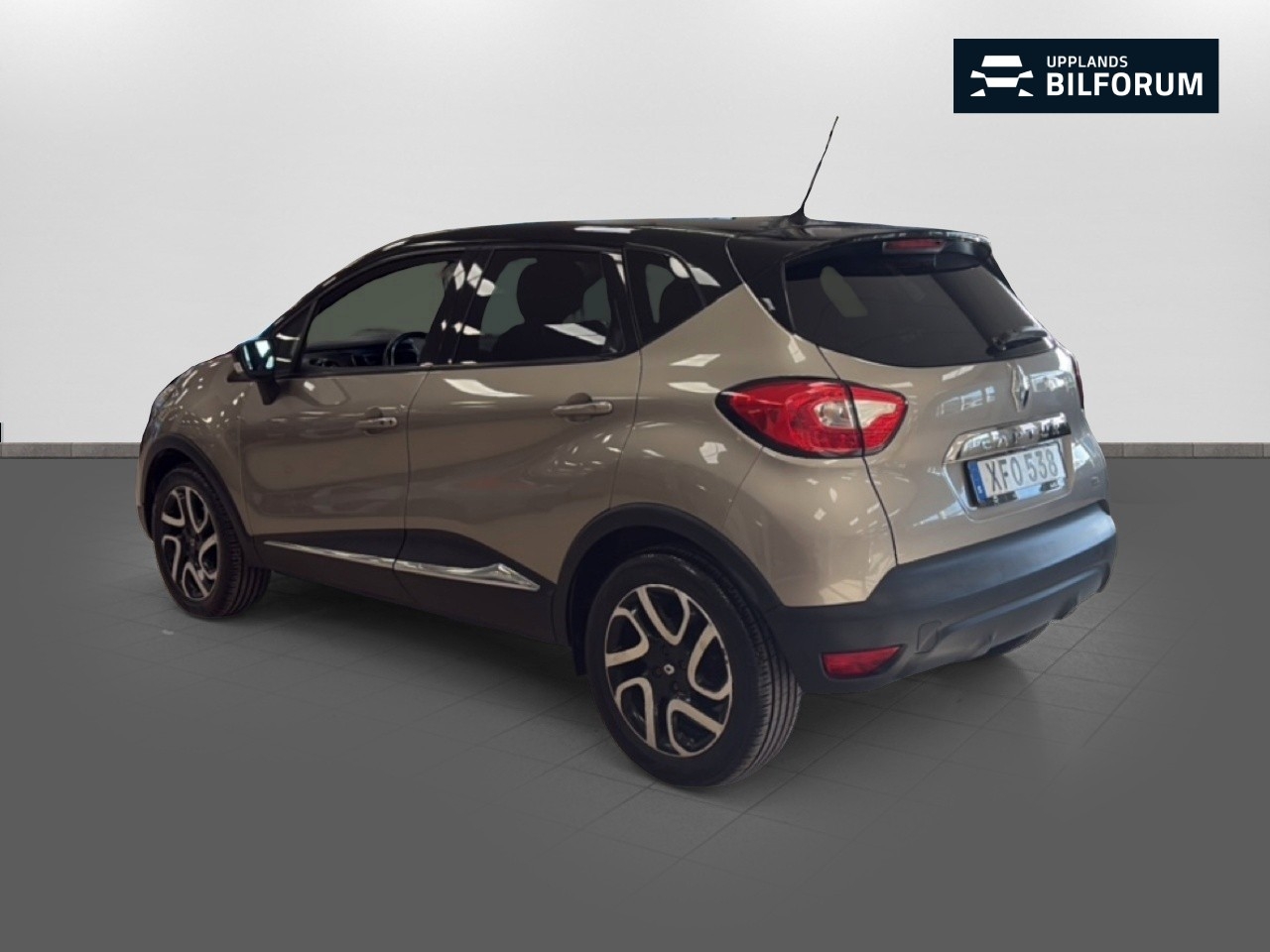 Renault Captur 1.2 TCe AUT M-värm 2015, kuva 6/38