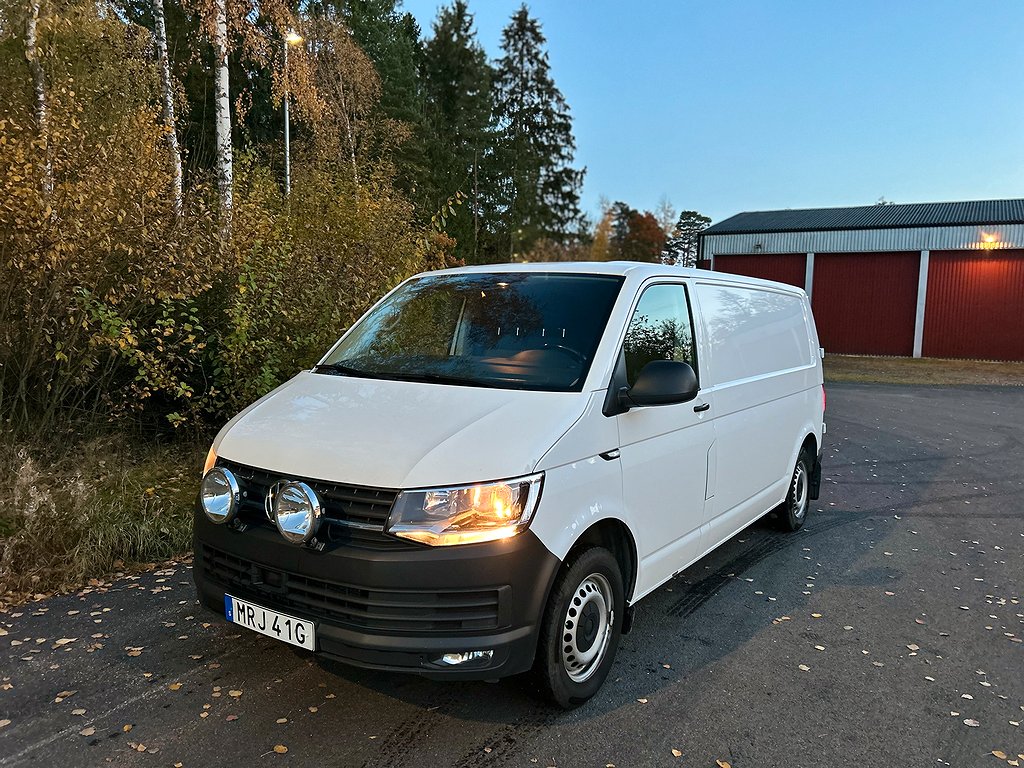 Volkswagen Transporter T30 2.0 TDI BMT Euro 6/1-Ägare/Moms/