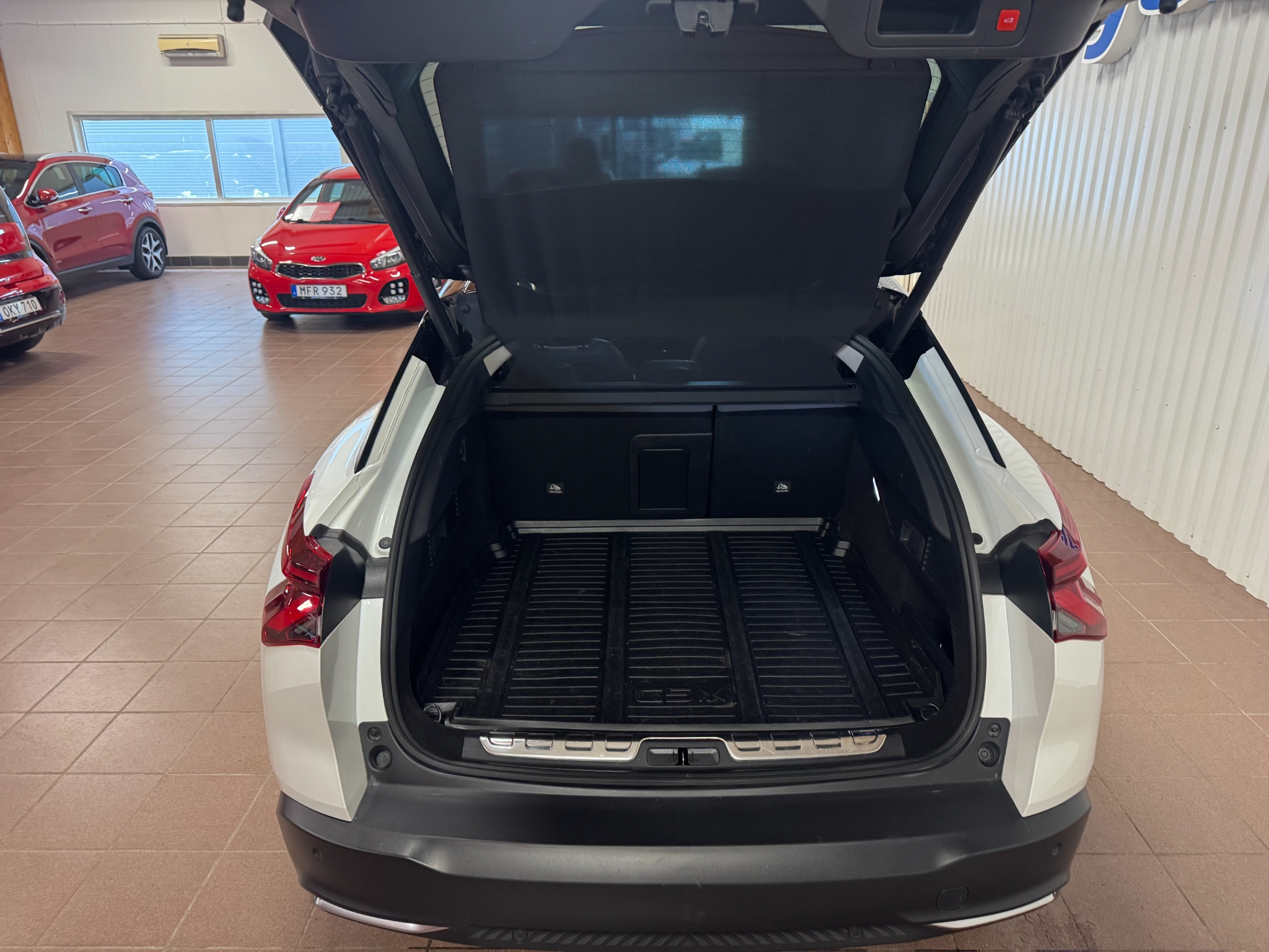 Citroen C5 X 2023, photo 5/42