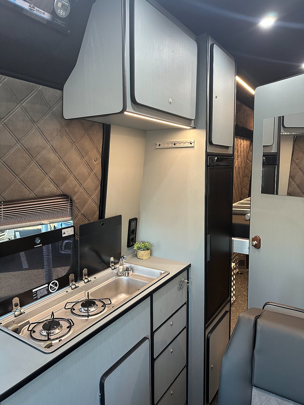 Mercedes-Benz Sprinter 419 A3  AutoCruiser Ab Race Cruiser - bild 43