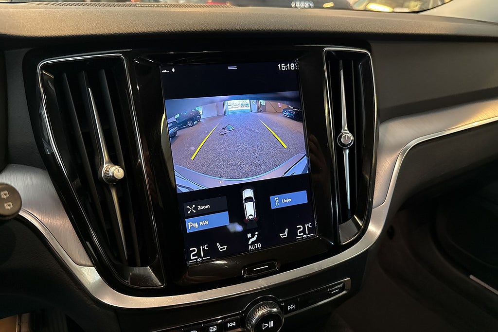 Volvo V60 Recharge T6 AWD Geartronic Kamera H/K Navi Värmare  miniatyr 10