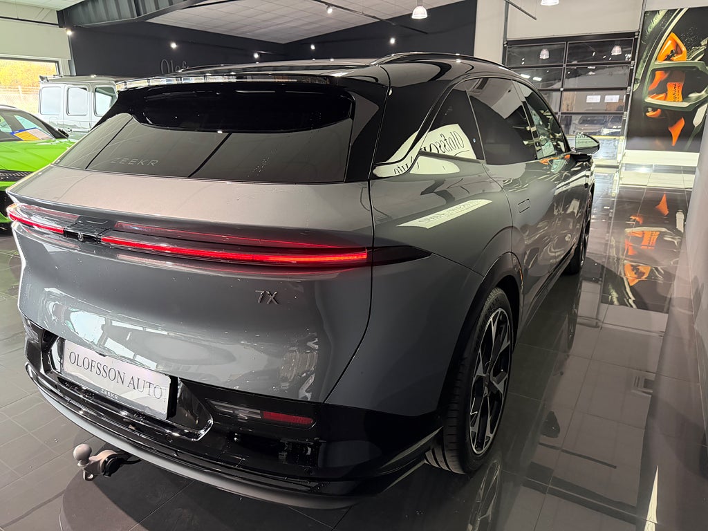Zeekr 7X Privilege AWD 100 kWh AWD Euro 6 - bild 4