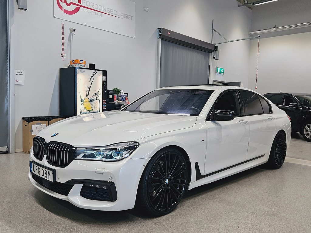 BMW 750 i xDrive Steptronic M Sport 22" Softclose B&W 360°