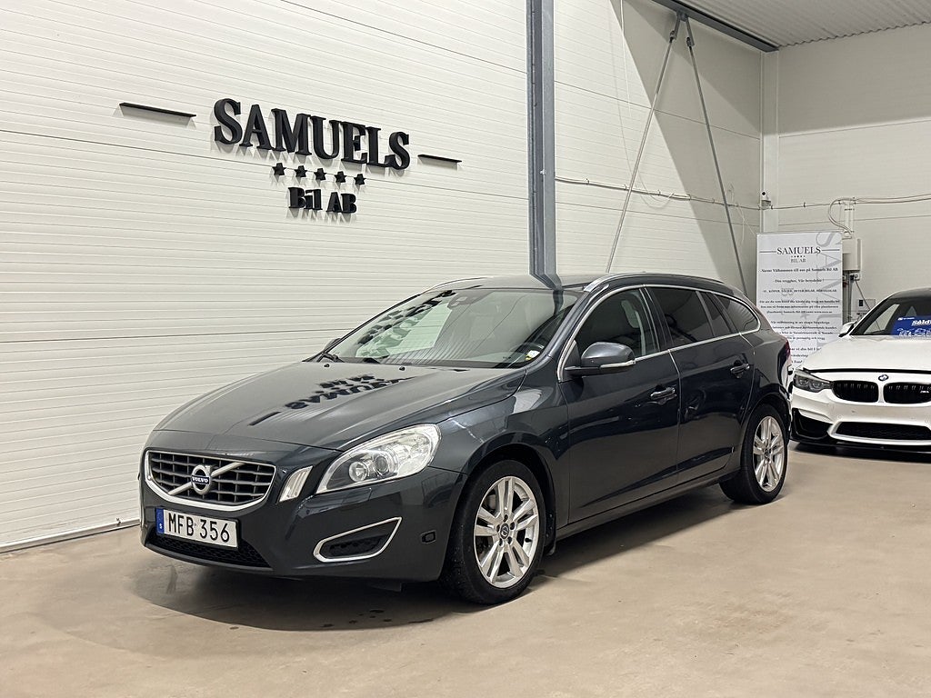 Volvo V60 T4F Powershift Summum 