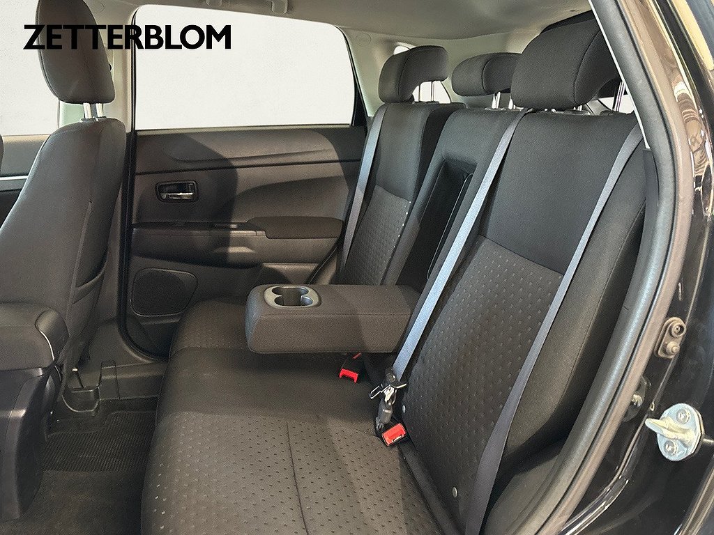 Kombi Mitsubishi ASX 9 av 15
