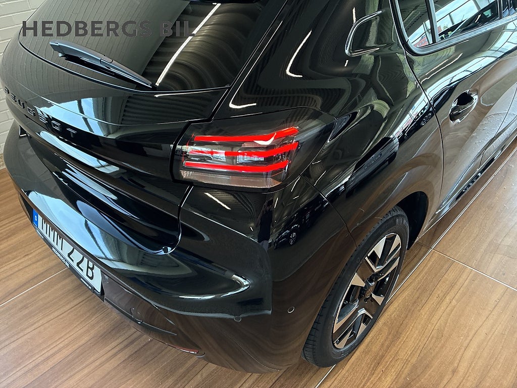 Peugeot 208 1.2 PureTech 100 Allure  thumbnail
