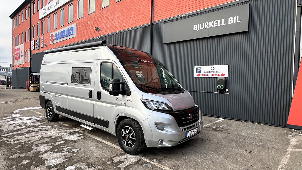 Dreamer 55+  3500kg / Aut  / Luftfjädring / 3 sovplatser / Carplay