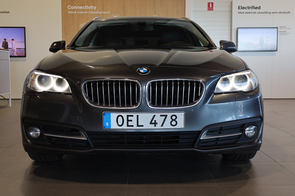 BMW 520d xDrive Touring AUT Sportpaket Drag PDC Rattvärme Läder 2017