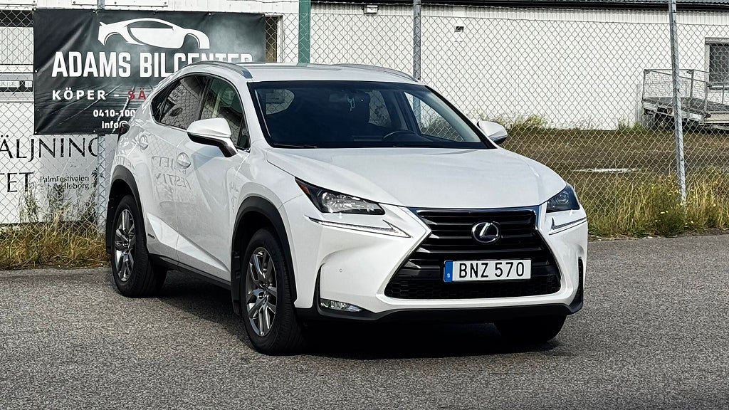 Lexus NX 300h AWD 2.5 AWD E-CVT Business Line Endast en ägare