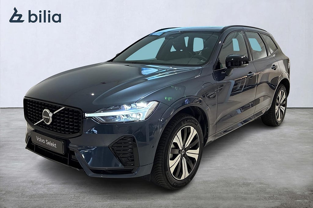 Volvo XC60 Recharge T6 II Plus Dark / Drag / 360 kamera