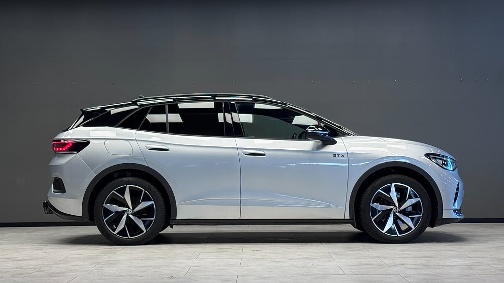 Volkswagen ID.4 GTX 2023 - miniatyr 5