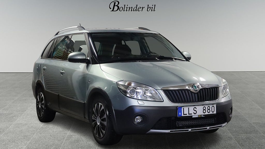 Skoda Fabia Scout 1.2 TSI Sport BESIKTIGAD SoV M-VÄRME 1,95 RÄNTA