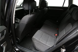 Kombi Volkswagen Passat 25 av 27