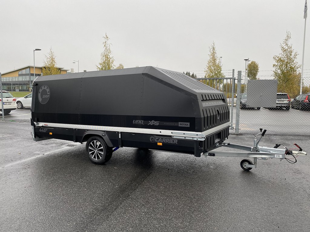 NorthGrade BRP Carrier 445 TXI Black Edition