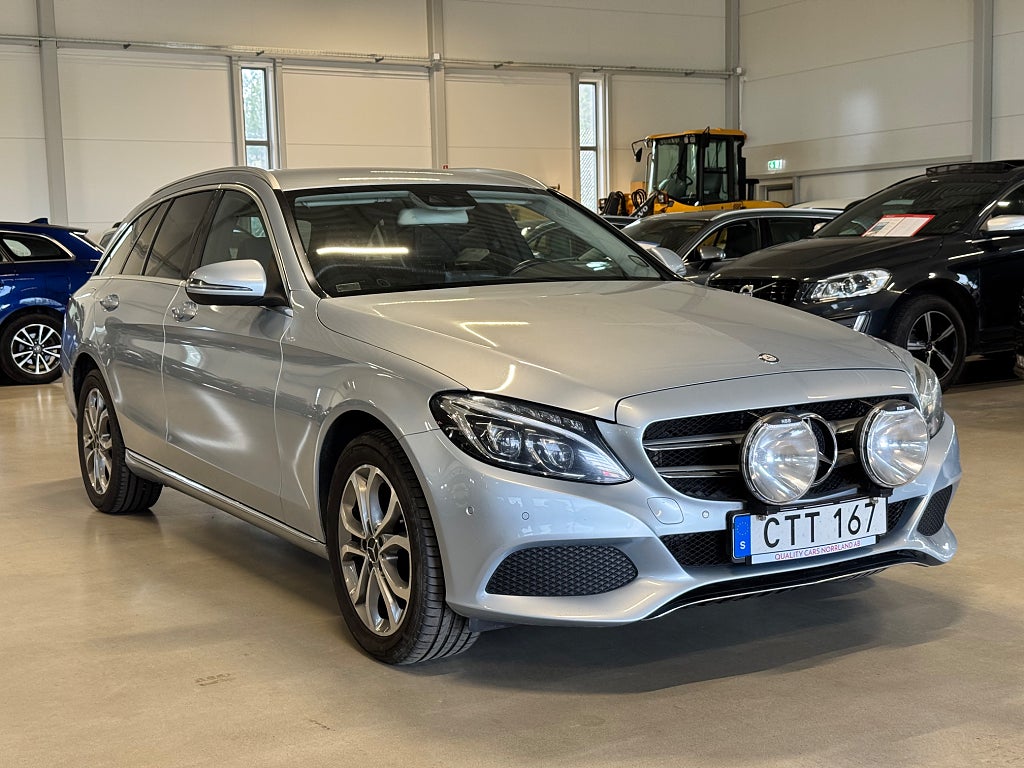 Mercedes-Benz C 220 T AUD 4WD DRAG V-HJUL DUBB DRAG KAMERA
