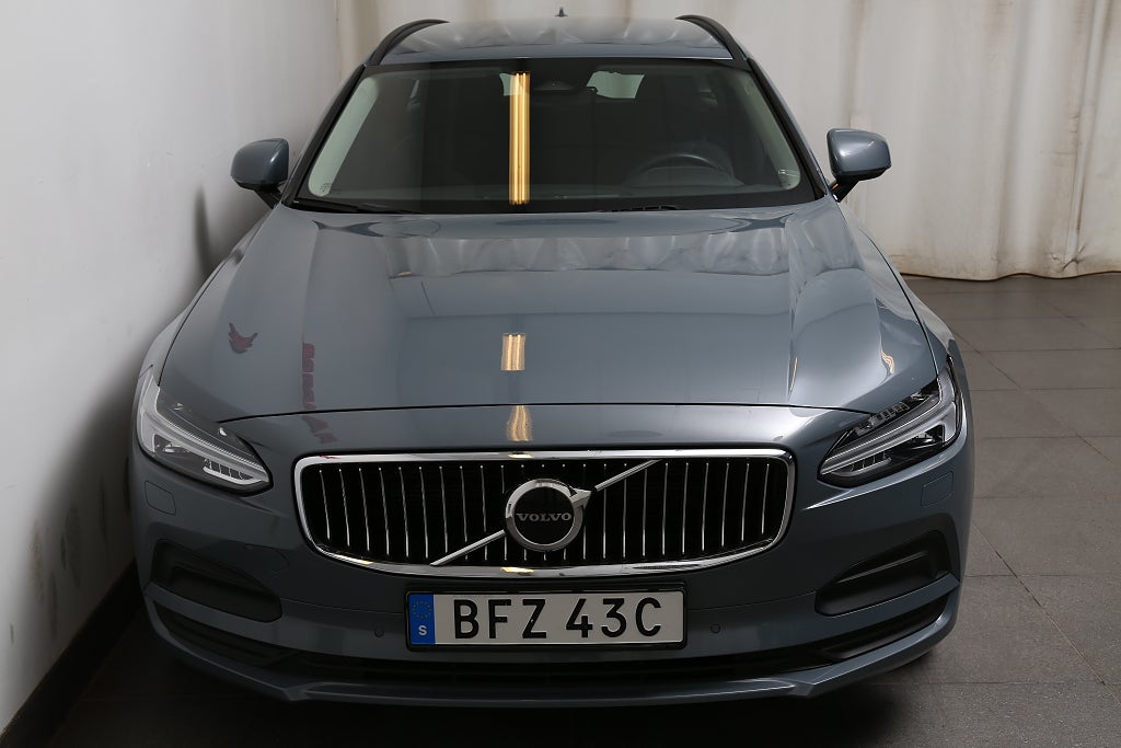 Volvo V90 B4 Diesel 197hk Core Aut Kamera Värmare Drag