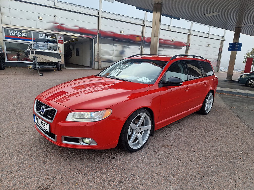 Volvo V70 D4  R-Design, Kamrem bytt 2brukare,Välservad,Vinge